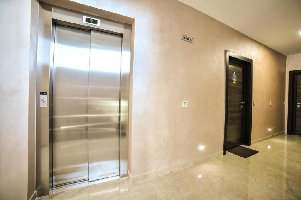 Apartman Silver Lux ズラティボール エクステリア 写真